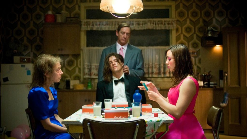 Devine Qui Vient Diner Film Complet Youtube The Loved Ones : devine qui vient dîner ce soir