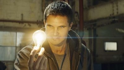 Code 8 : supers pouvoirs, petit polar