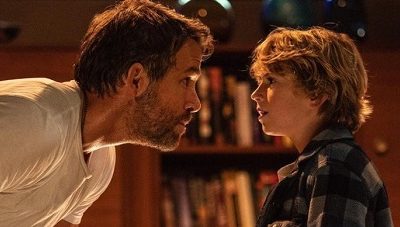 La bande-annonce d’Adam à travers le temps promet de la SF « amblinesque »