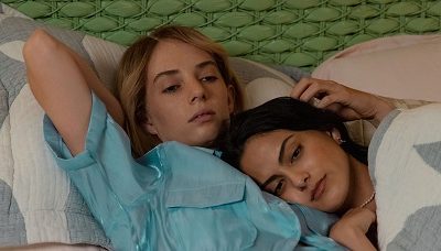Camila Mendes et Maya Hawke échangent leurs crimes dans Do Revenge