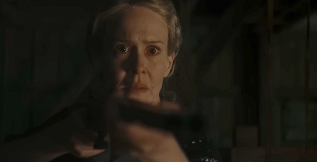 Sarah Paulson affronte tempêtes et surnaturel dans Hold Your Breath