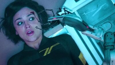 Le trailer de Ash promet de l’horreur cosmique avec Aaron Paul