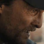Matthew McConaughey affronte un brasier infernal dans The Lost Bus