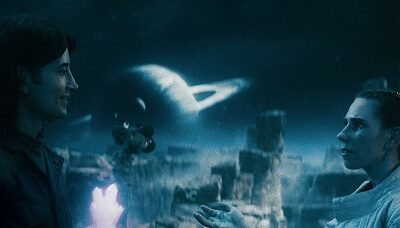 Molli And Max In The Future : quand la comédie romantique devient space