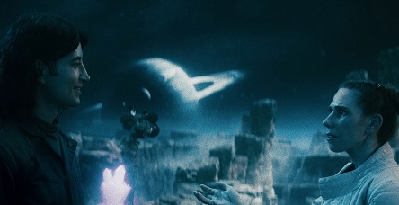 Molli And Max In The Future : quand la comédie romantique devient space