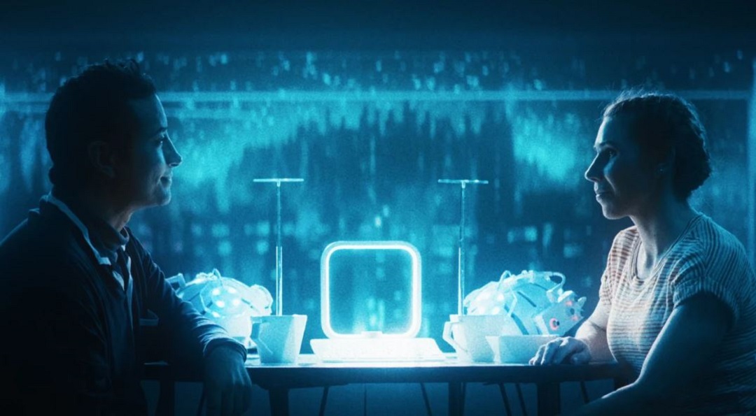 Molli And Max In The Future : quand la comédie romantique devient space Molli And Max In The Future : quand la comédie romantique devient space