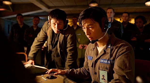 Good News : satire en plein vol