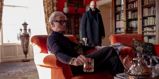 Jason Statham reprend du service dans le trailer bourrin de Shelter