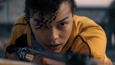 Après Sous la seine, les requins reviennent sur Netflix avec Trash