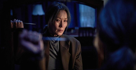 The Old Woman with the Knife : arrête ou mamie va trancher